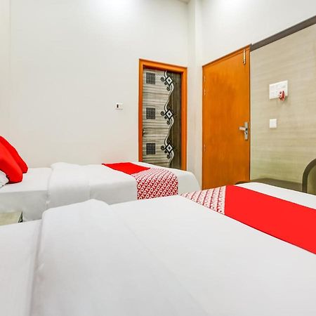 ורנאסי Oyo 75850 Vishwanath Guest House מראה חיצוני תמונה