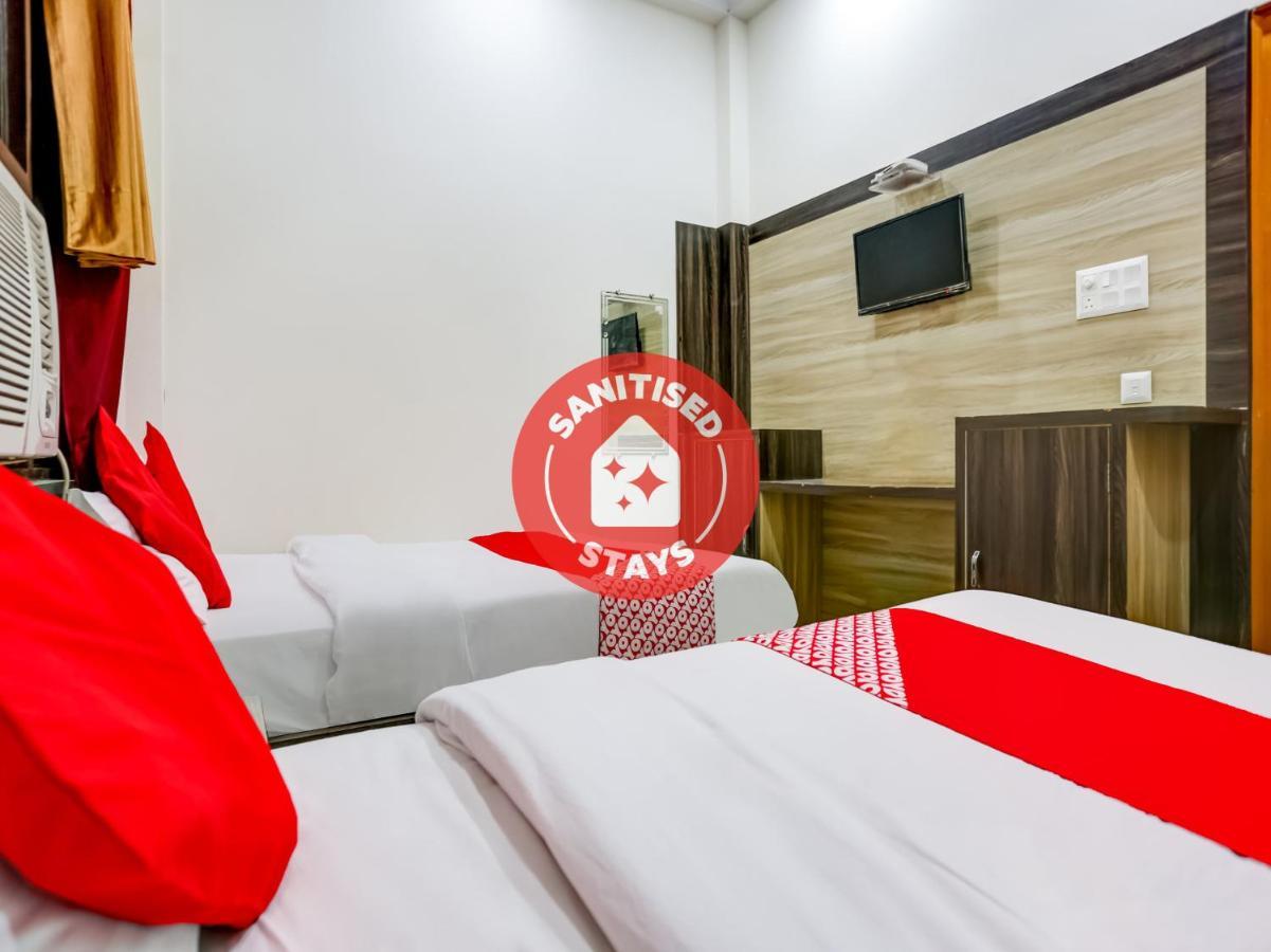 ורנאסי Oyo 75850 Vishwanath Guest House מראה חיצוני תמונה