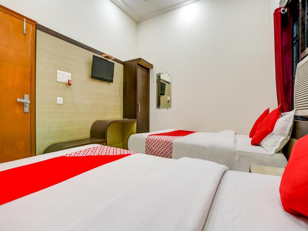 ורנאסי Oyo 75850 Vishwanath Guest House מראה חיצוני תמונה