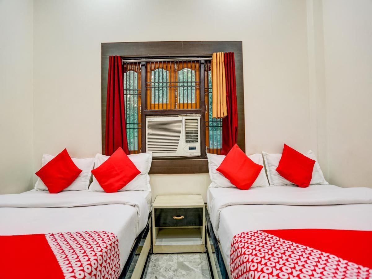 ורנאסי Oyo 75850 Vishwanath Guest House מראה חיצוני תמונה