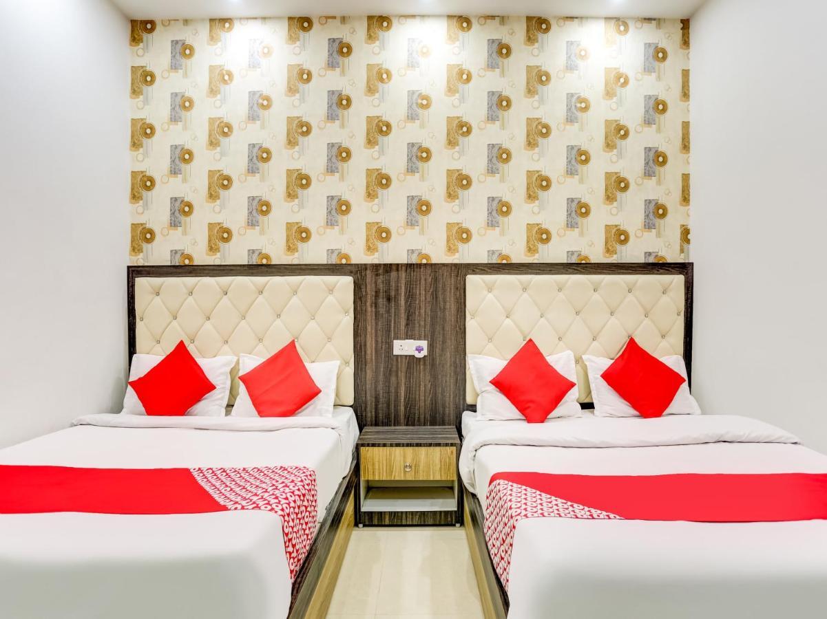 ורנאסי Oyo 75850 Vishwanath Guest House מראה חיצוני תמונה